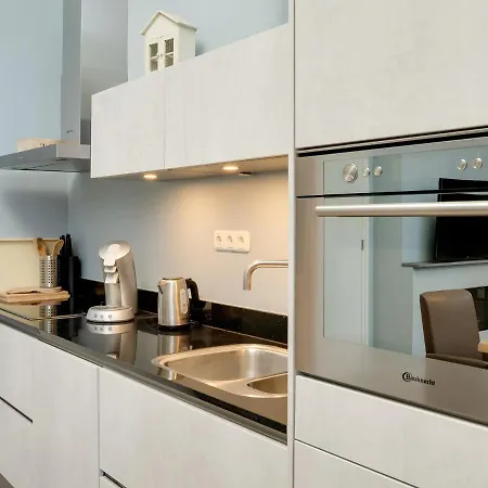 Modern In With Garden * Bergen
