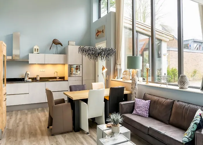 Modern Forest Retreat In 度假居 卑尔根